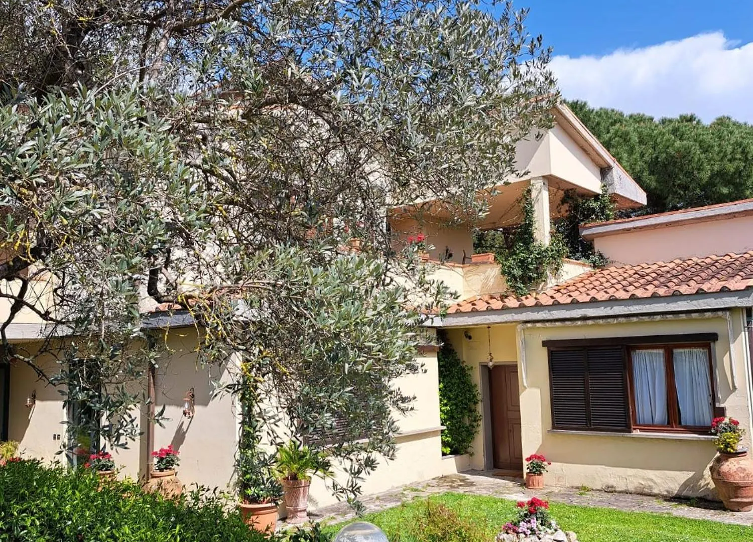 Via Bolognese, 238 Firenze - Villa Emma - Il Tuo Soggiorno Immerso Nel Verde 0*, Florens Italien