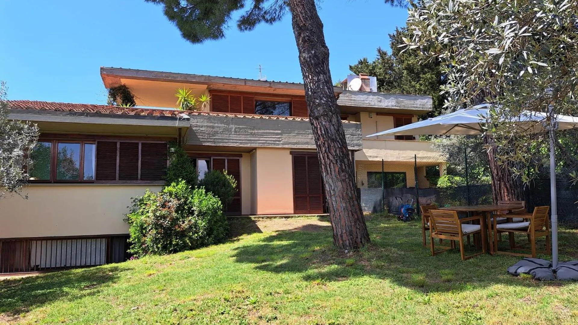 Lägenhet Via Bolognese, 238 Firenze - Villa Emma - Il Tuo Soggiorno Immerso Nel Verde Italien